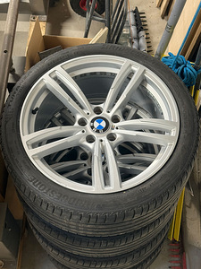 Диски BMW реплика 19"x8,5 с шинами (1 фото из 6)