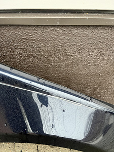 Esi parem tiib BMW E60 (2 foto / 2)