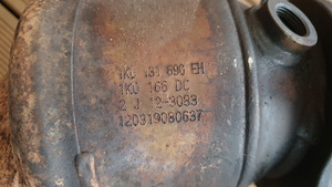 VW Golf VI R; Golf 6R OEM downpipe K04 VAG katalüsaator (2 foto / 7)