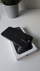 iPhone 15 pro 128gb Black Titanium (4 foto / 6)