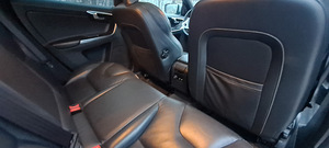 Volvo XC60 R Design 158KW (14 foto / 14)