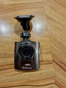 Pardakaamera XBLITZ P100 (4 foto / 7)