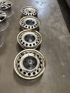 Mercedes-Benz Vito 16” plekkveljed (1 foto / 4)