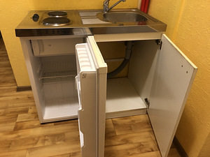Мини кухня (3 фото из 3)