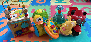 Mänguasjad / игрушки (1 фото из 1)