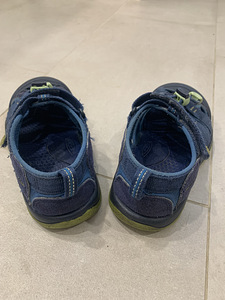 Keen sandaalid (2 foto / 3)