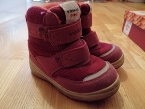 Tüdruku Viking talvesaapad s. 25 (3 foto / 3)