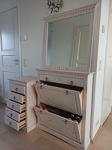 Mööblikomplekt / Esik (3 foto / 5)