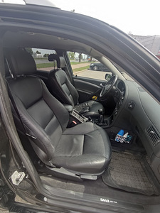 Saab 9-5 Vector (3 фото из 11)