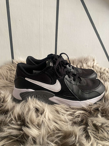 Nike Air max S36,5 Sisetald 23,5