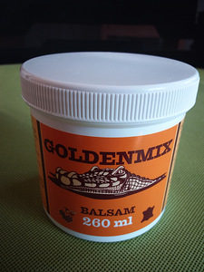 Palsam Goldenmix 260ml, nahast esemetele (2 foto / 5)