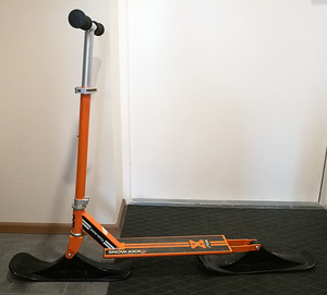 Stiga Snow Kick снегокат (3 фото из 5)