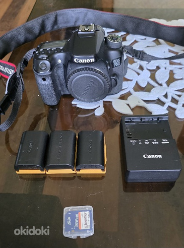 Canon EOS 70D с аксессуарами