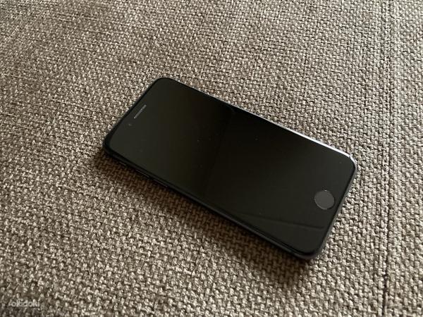iPhone 8 64GB (фото #6)