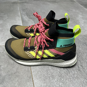Adidas TERREX Free Hiker GTX (Gore-Tex) Boost matkasaapad (1 foto / 2)