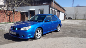 Subaru Impreza 2007 (2 фото из 7)