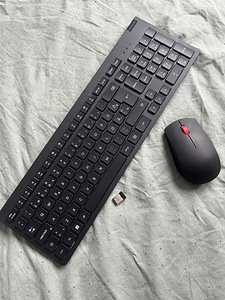 Lenovo Essential Wireless Combo Keyboard & Mouse (1 foto / 1)