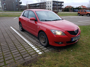 Mazda 3 2006, второй владелец (8 фото из 9)