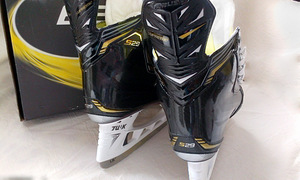 Bauer Supreme S29 Senior hokiuisud (2 foto / 3)