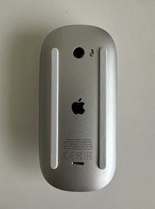 Apple Magic Mouse 2 (3 foto / 3)