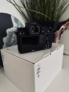 Камера Nikon Z6 + адаптер FTZ (2 фото из 7)