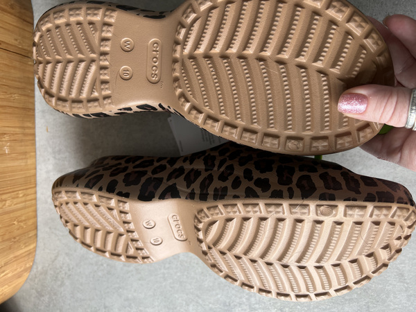 Crocs w10
