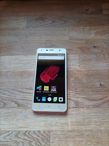 Prestigio Muze D5 (3 foto / 8)