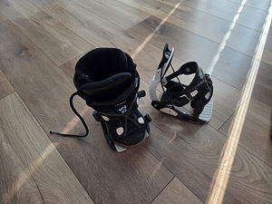 Müüa laste lumelauasaapad ja sidemed Flow. Saapad Rossignol (5 foto / 9)