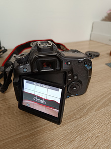 Canon EOS 60D | 256GB SD | 18-55mm (5 foto / 6)