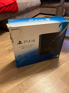 PS4 1Тб (3 фото из 4)