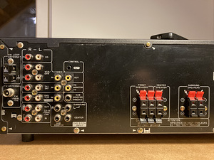 Pioneer VSX-409RDS (2 foto / 2)