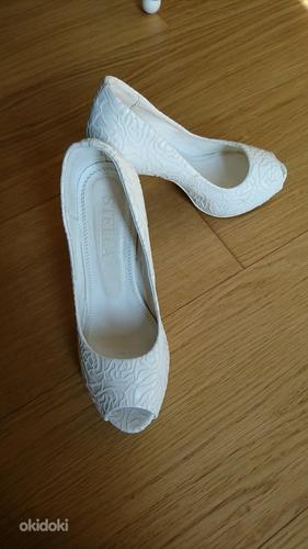 Туфли свадебные 35 размер (фото #2)