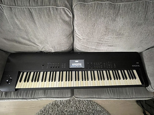 KORG KROME (2 фото из 4)
