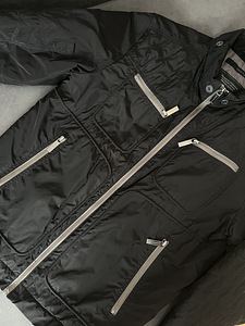 Calvin Klein (2 фото из 4)