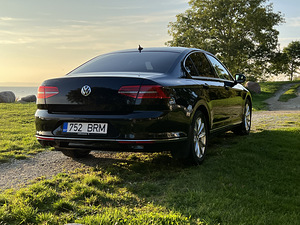 Volkswagen Passat 1.8 132kW (5 foto / 12)