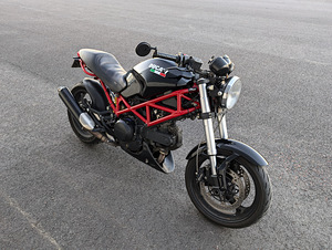 Ducati Monster 2007a. (5 foto / 10)