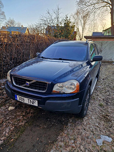 Volvo XC90, 2004