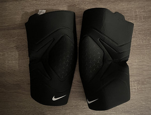 Põlvekaitse Nike M 1tk