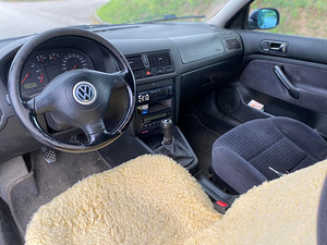 Volkswagen Golf 4 (5 foto / 6)