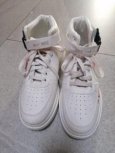 Nike Air Force 1, replica (2 foto / 4)