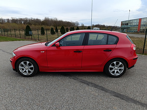 BMW 116i Sport (3 foto / 13)