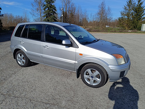 Ford Fusion Facelift 2012 (6 foto / 15)
