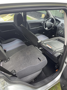 Ford Fusion Facelift 2012 (11 foto / 15)