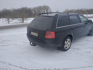 Audi a6 2.5 110kw 6 käiguline manuaal (3 foto / 6)