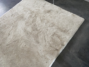 Rabbit vaip kreem valge (2 foto / 3)