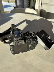 Nikon d3100 (4 foto / 4)
