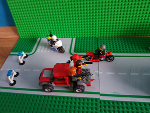 Lego politsei komplekt (4 foto / 5)