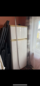 Annan ära 2 töökorras külmikut (1 foto / 6)