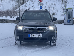 Subaru Forester 2.0 110kw (2 foto / 9)