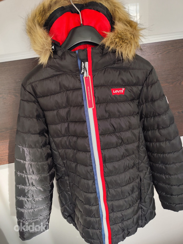 Uus talve jope Levis s.158
